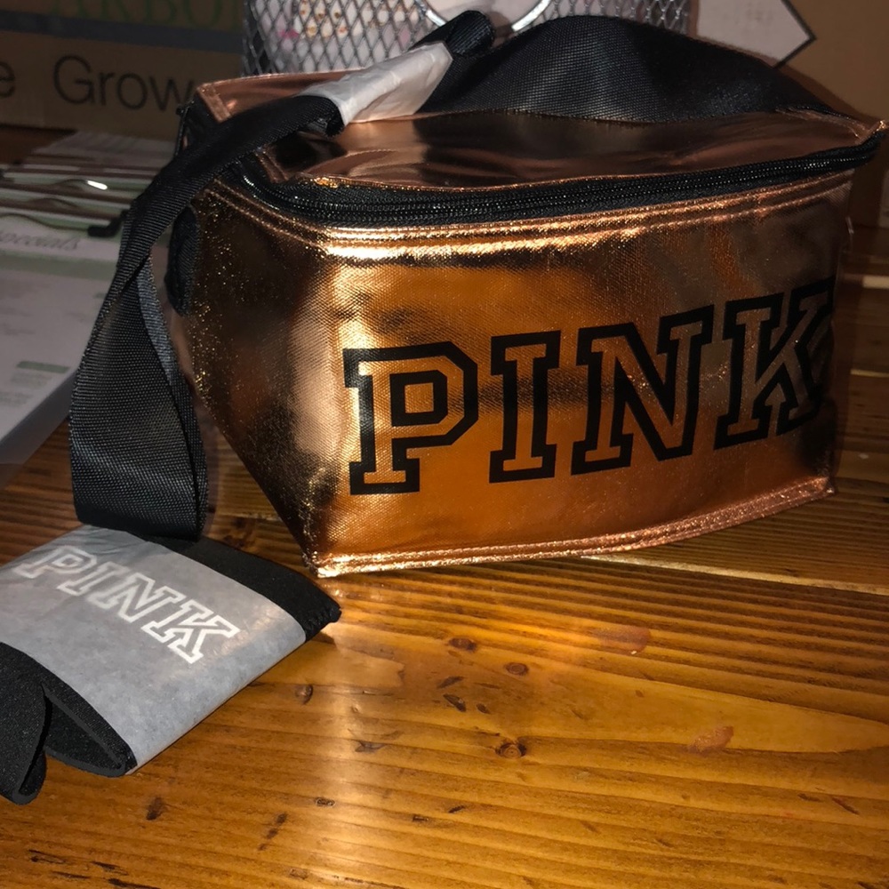 PINK NWT COOLER lunch box lunch tote